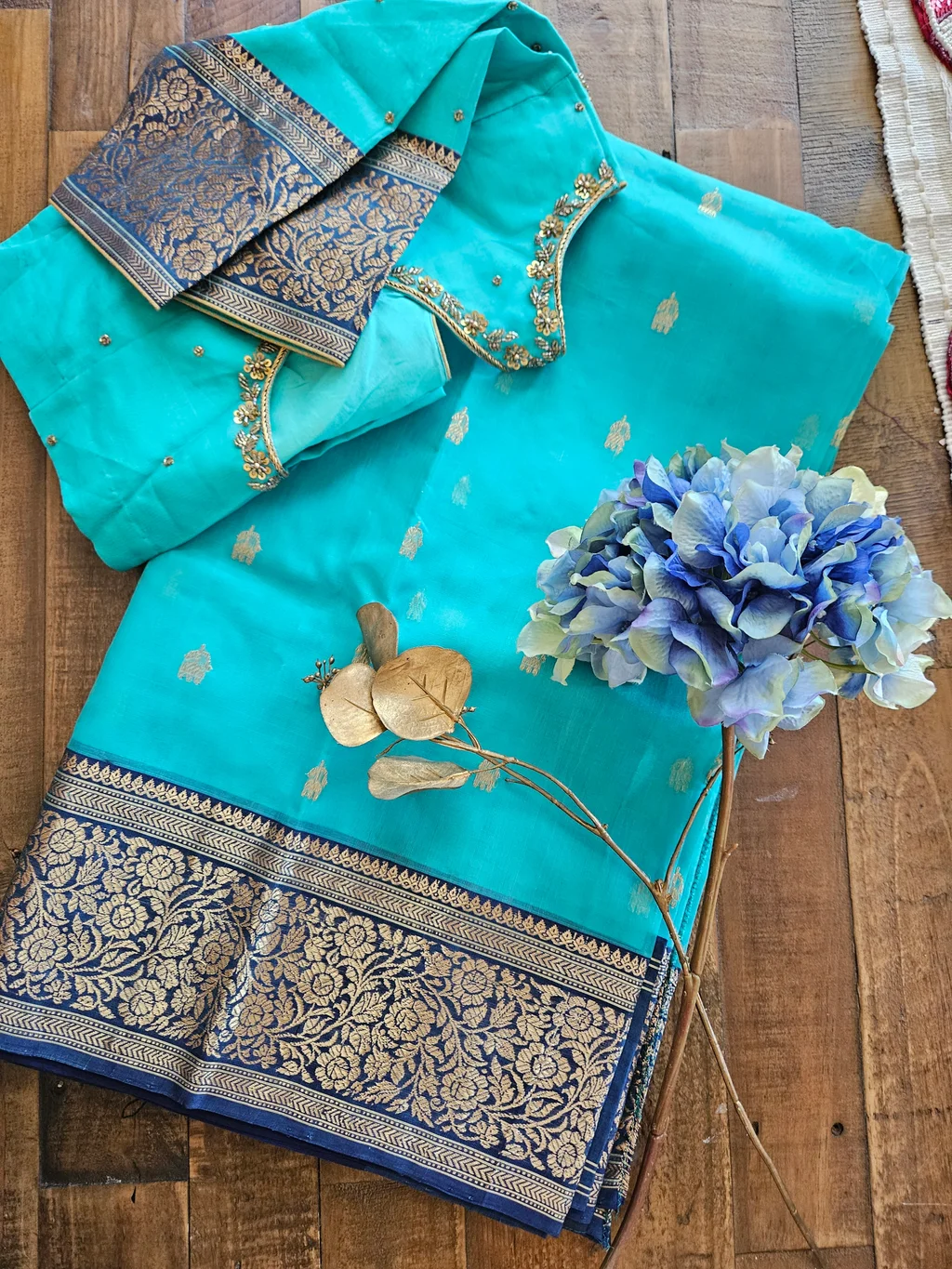Elegant Pure Chanderi Silk Saree with Zari Borders & Handwoven Motifs - ethnic Indian fashion from Swathi Design