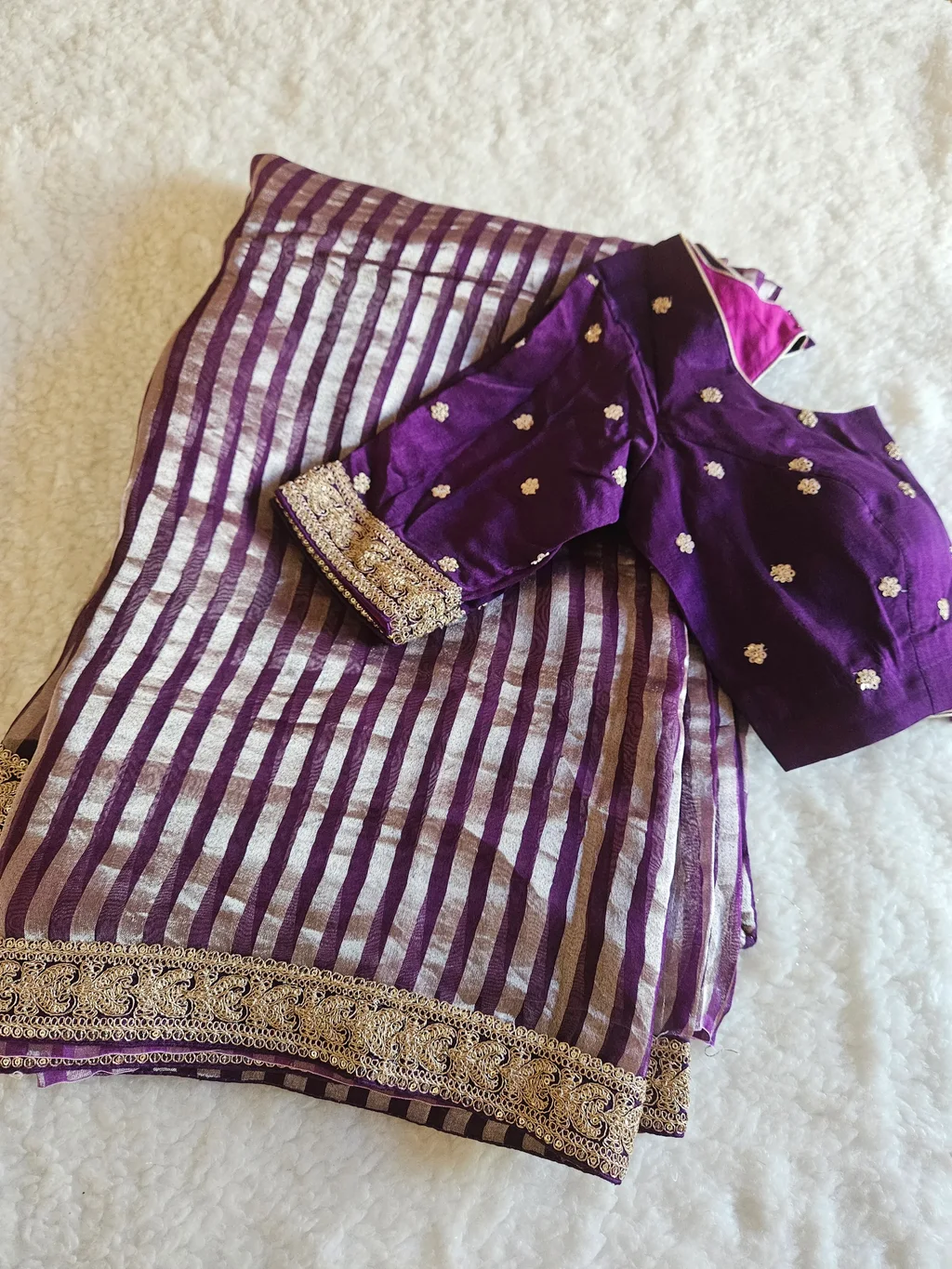 Handwoven Pure Banarasi Tissue Silk Saree with Golden Zari Motifs - ethnic Indian fashion from Swathi Design