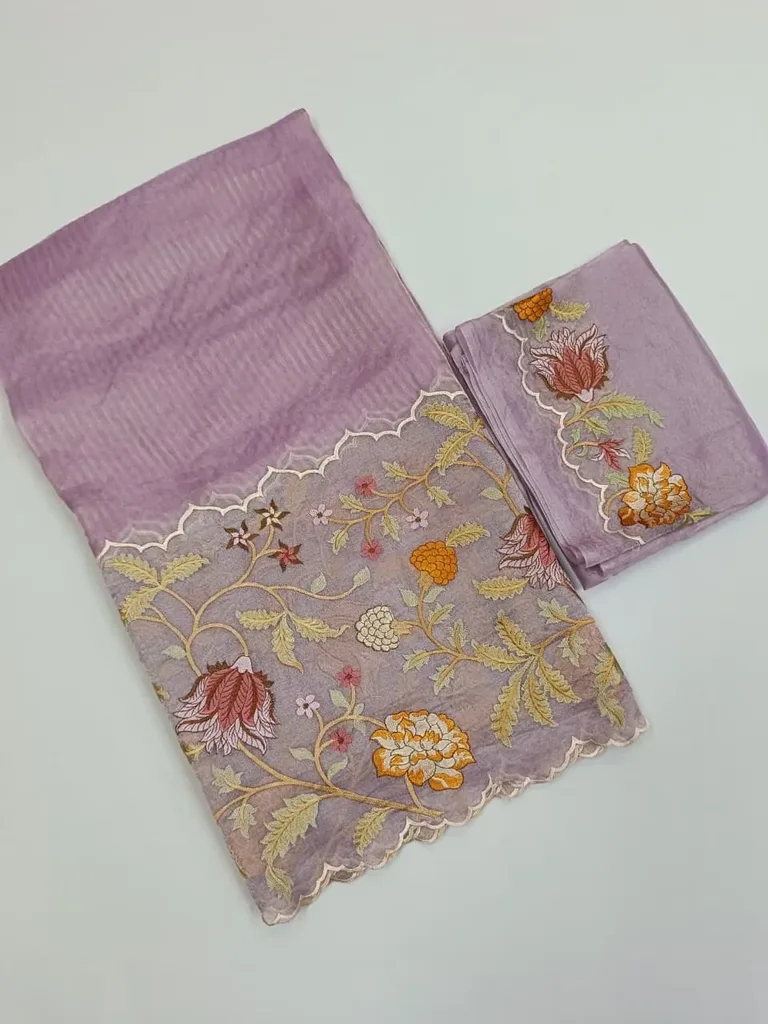 Exquisite Pure Banarasi Kora Tissue Saree with Intricate Zari Work - ethnic Indian fashion from Swathi Design