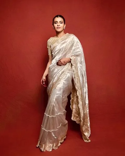 Handwoven Pure Banarasi Kora Tissue Saree with Zari Elegance - ethnic Indian fashion from Swathi Design