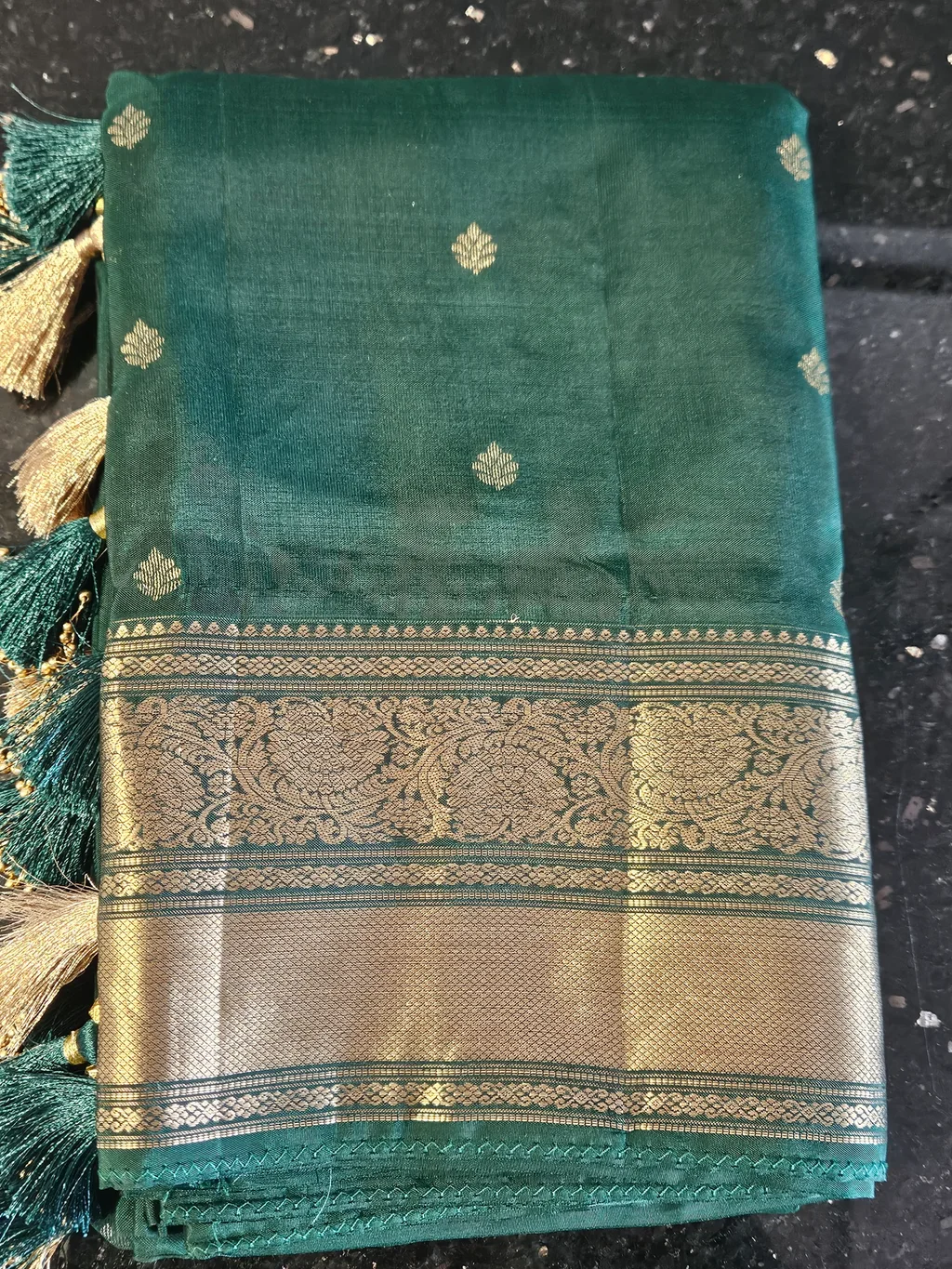 Regal Handwoven Kanchipuram Silk Saree for Weddings & Festive Elegance - ethnic Indian fashion from Swathi Design