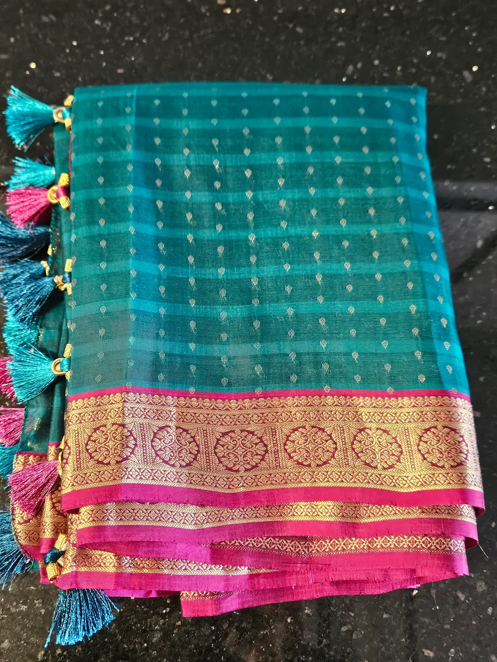 Luxurious Handwoven Pure Kanchipuram Silk Wedding Saree with Zari Work - ethnic Indian fashion from Swathi Design
