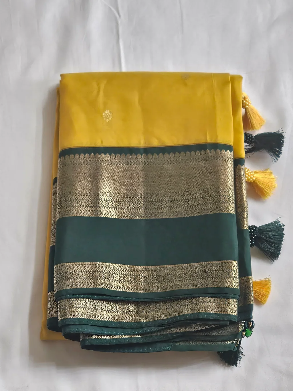 Handwoven Kanchipuram Silk Saree with Zari Elegance - ethnic Indian fashion from Swathi Design