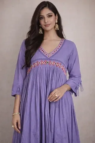 Handcrafted Mul Cotton Ethnic Saree Dress - Perfect for Festivals - ethnic Indian fashion from Swathi Design